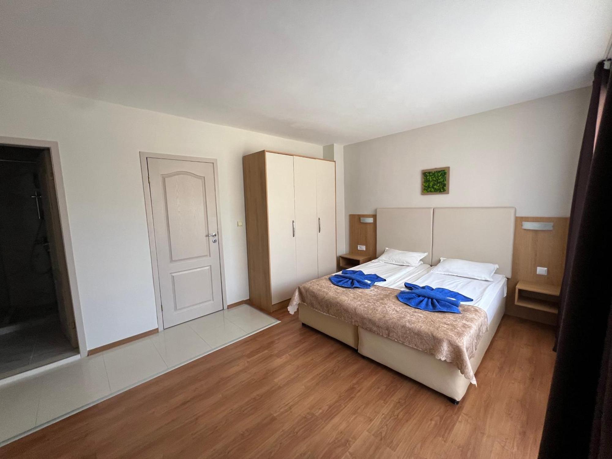 Family Hotel Milev Sveti Vlas Εξωτερικό φωτογραφία