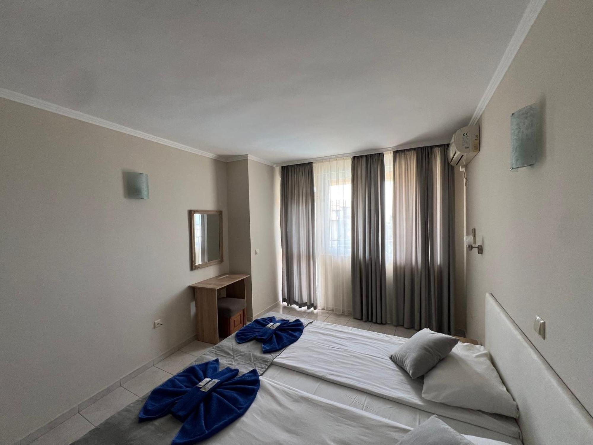 Family Hotel Milev Sveti Vlas Εξωτερικό φωτογραφία