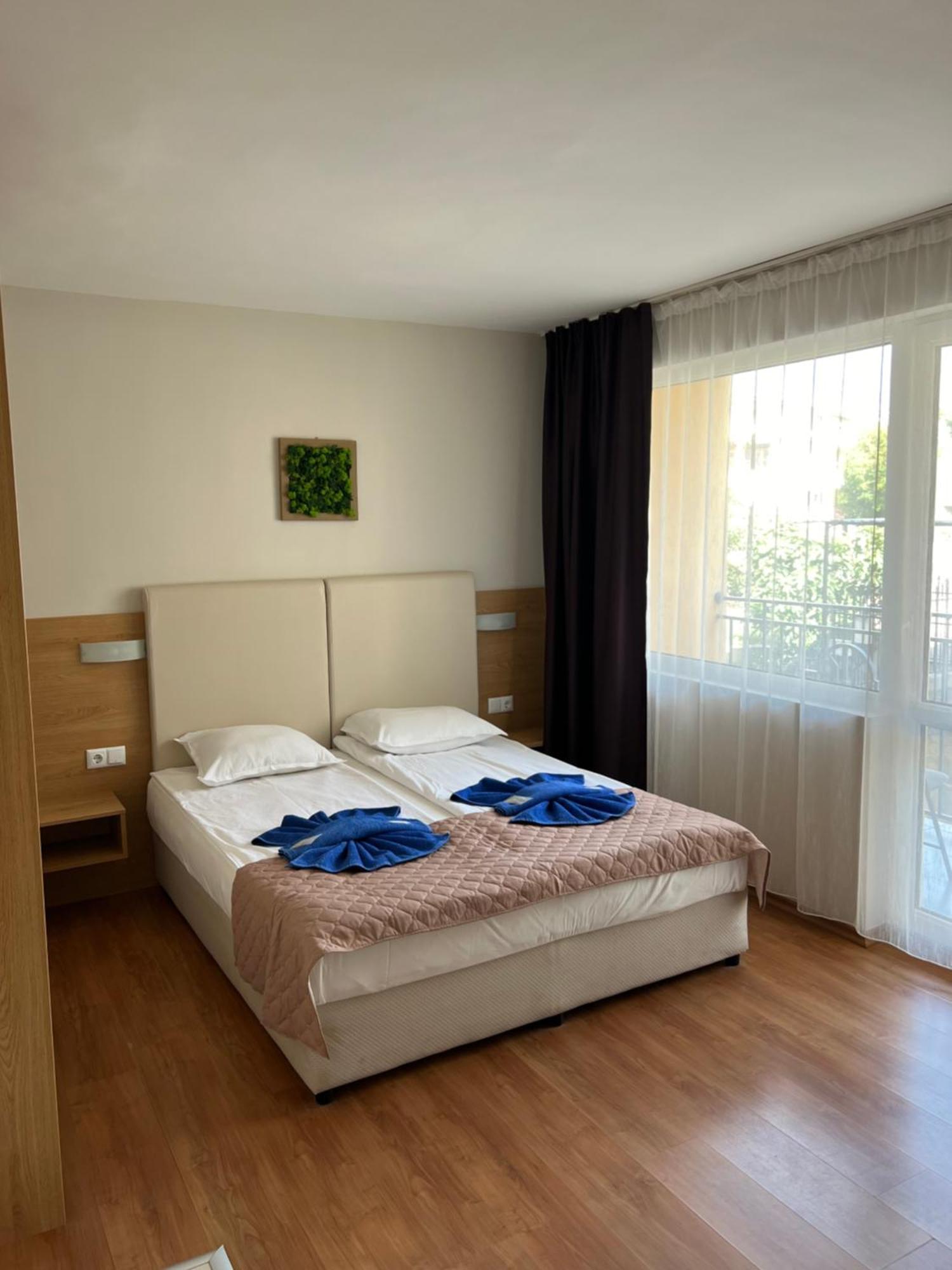 Family Hotel Milev Sveti Vlas Εξωτερικό φωτογραφία