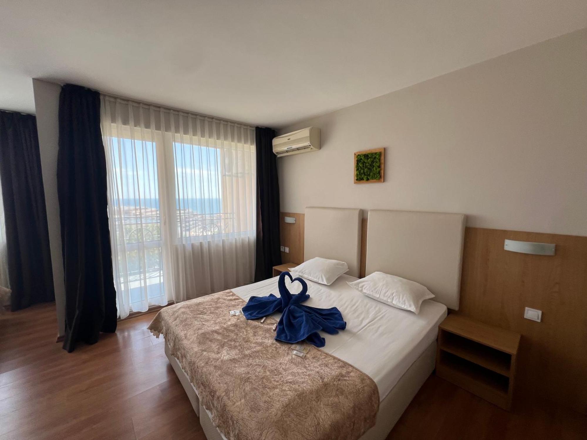 Family Hotel Milev Sveti Vlas Εξωτερικό φωτογραφία